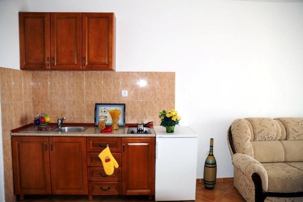 Hotel Apartments De Lara (Bar)